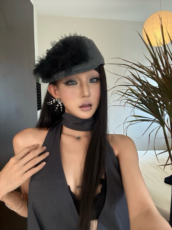 Ngắm kh&ocirc;ng gian sống nghệ như qu&aacute;n cafe của hội chủ shop, giới nh&agrave; gi&agrave;u c&oacute; gu, nghệ sĩ Việt- Ảnh 27.