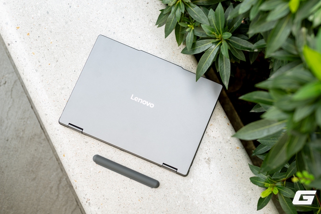 Cận cảnh Lenovo Yoga 7i 2-in-1 Gen 11: Tích hợp Intel Core Ultra thế hệ 3, 32GB RAM, đa dụng mạnh mẽ nhưng vẫn có điểm cần lưu ý - Ảnh 37.