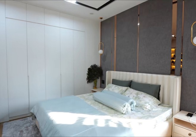 Cặp đ&ocirc;i quyền lực showbiz ở biệt thự ngoại &ocirc; sang như resort 5*: S&acirc;n thượng rộng đến mức c&oacute; thể đạp xe, hồ bơi ri&ecirc;ng trong khu&ocirc;n vi&ecirc;n nh&agrave;- Ảnh 12.