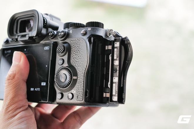 Sony Alpha 7R VI ra mắt tại Việt Nam: 66,8 megapixel, chụp 30 fps v&agrave; gi&aacute; 114 triệu đồng- Ảnh 8.