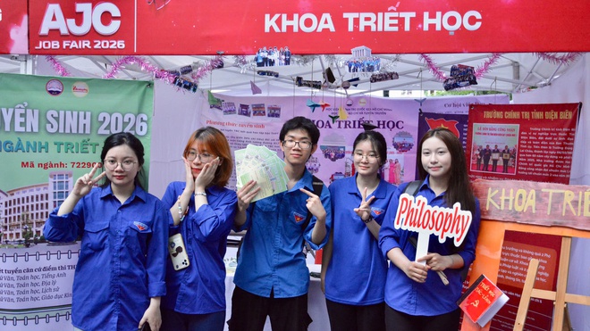 AJC Job Fair 2026 - Ng&agrave;y hội việc l&agrave;m kết nối cơ hội nghề nghiệp cho sinh vi&ecirc;n - Ảnh 5.