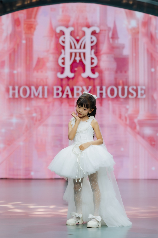 Show thời trang nh&iacute; - Ảnh 4.