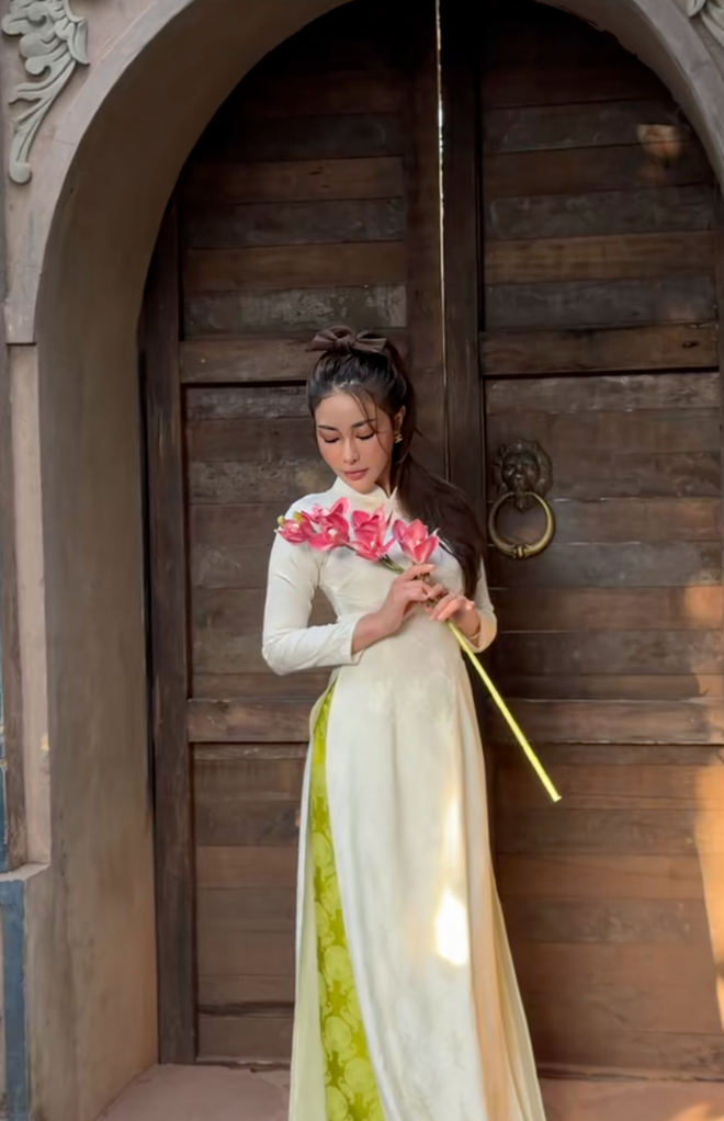"Chị ơi, anh yêu chị!": Chàng sinh viên Y Dược khai gian tuổi để "cầm cưa" chị đẹp Thái Lan, dù ban đầu nơm nớp sợ bị lừa - Ảnh 15.