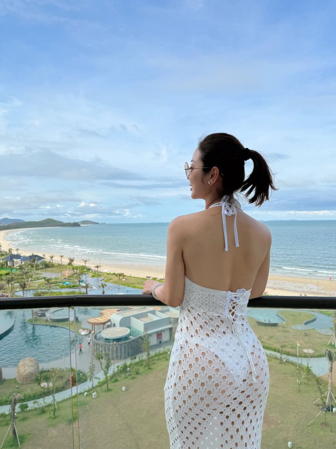Gái 4 con Jennifer Phạm ngoài 40 vòng hai vẫn không mỡ thừa: Rất chăm làm mấy việc này thì còn lâu mới già!- Ảnh 4. Gái 4 con Jennifer Phạm ngoài 40 vòng hai vẫn không mỡ thừa: Rất chăm làm mấy việc này thì còn lâu mới già!- Ảnh 4.