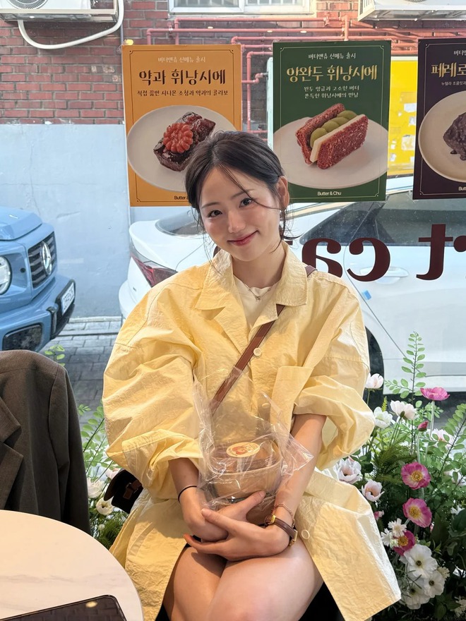 Những set đồ đơn giản nhưng lại tạo cảm gi&aacute;c rất &ldquo;nữ ch&iacute;nh phim H&agrave;n&rdquo;- Ảnh 2.