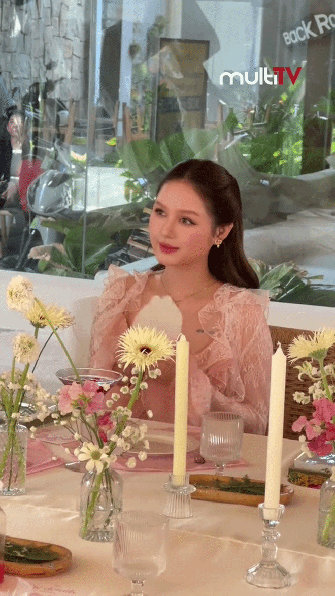 Mỹ nh&acirc;n showbiz ly h&ocirc;n xong sống 1 "cuộc đời kh&aacute;c": Đẹp l&ecirc;n từng ng&agrave;y, xuất hiện l&agrave; chiếm spotlight- Ảnh 1.