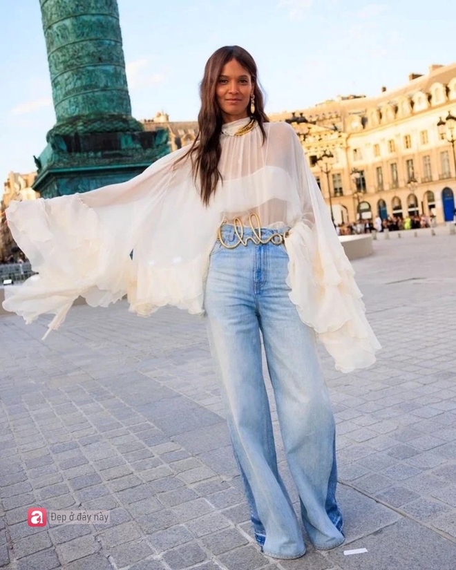 Mặc g&igrave; để tr&ocirc;ng mềm mại v&agrave; c&oacute; gu hơn trong m&ugrave;a h&egrave;? C&acirc;u trả lời l&agrave; &aacute;o chiffon- Ảnh 7.
