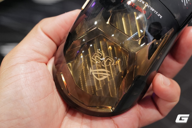 Cận cảnh bộ sưu tập Edition 20 tuyệt đẹp tại Computex 2026 nhân cột mốc 20 năm thương hiệu ROG - Ảnh 44.