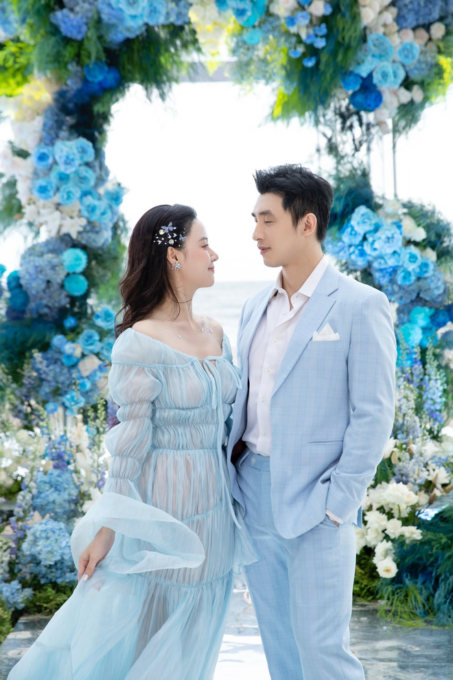 Con trai Chủ tịch nổi tiếng dùng “thuật ẩn thân” để yêu mỹ nhân showbiz: Lấy vợ mới lộ mặt, cưới xong thay đổi 180 độ - Ảnh 13.