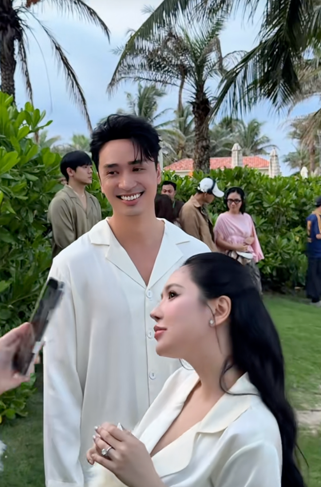 Đám cưới "phú bà nông sản" hot rần rần trước giờ G vì màn tương tác của hai nhân vật đặc biệt này - Ảnh 9.