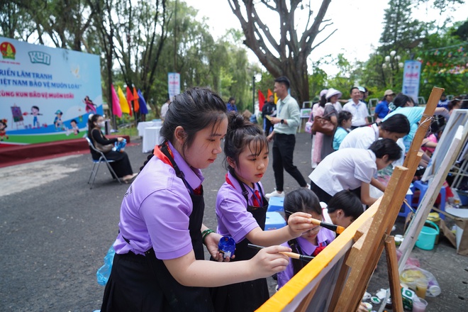 Khai mạc Triển l&atilde;m tranh &ldquo;Thiếu nhi Việt Nam bảo vệ mu&ocirc;n lo&agrave;i&rdquo;: Lan tỏa th&ocirc;ng điệp xanh từ những n&eacute;t vẽ tuổi thơ - Ảnh 8.