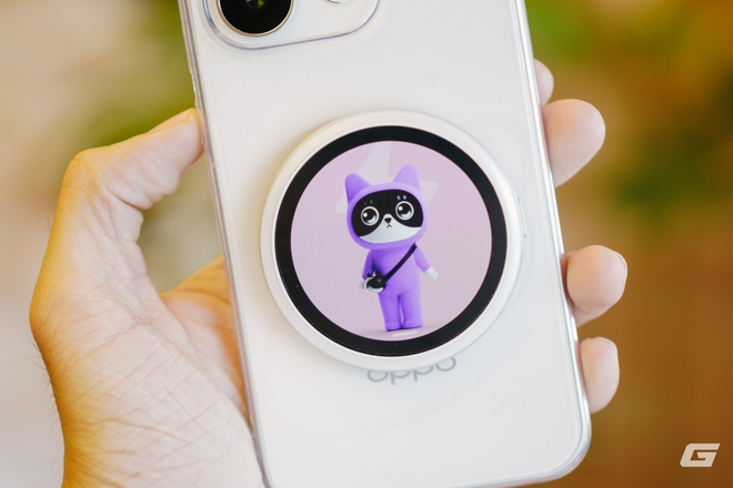 Món phụ kiện độc đáo của OPPO khiến hội chị em 'nghiện selfie' thích mê- Ảnh 13. Món phụ kiện độc đáo của OPPO khiến hội chị em 'nghiện selfie' thích mê- Ảnh 13.