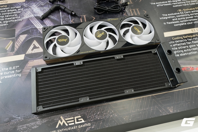 Cận cảnh dàn linh kiện “khủng” của MSI tại Computex 2026: desktop AI, VGA World of Warcraft và case nặng 33kg - Ảnh 5.