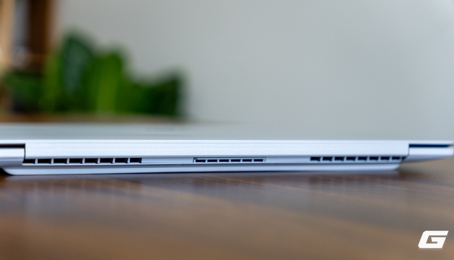 ASUS ExpertBook Ultra: flagship laptop doanh nghiệp giá 100 triệu, nặng chưa đến 1kg mà sức mạnh không thể xem nhẹ - Ảnh 38.