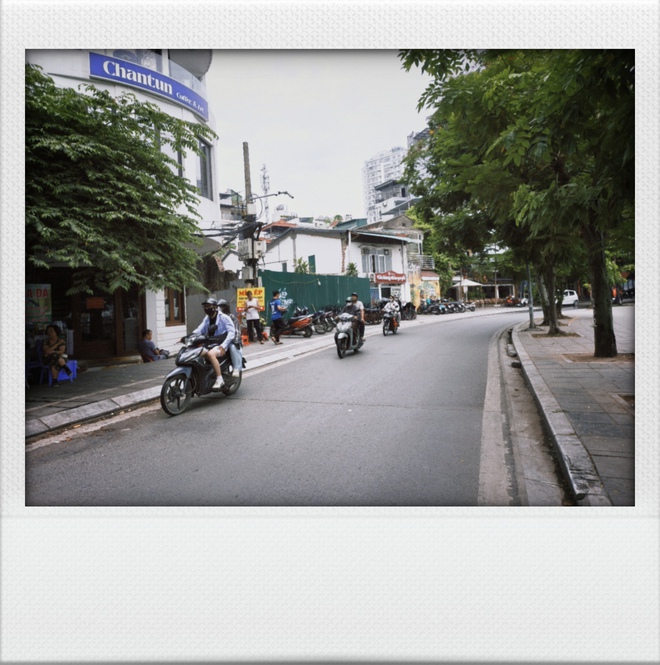 Đ&acirc;y l&agrave; OPPO Reno16 Pro 5G: Mặt lưng 3D nổi si&ecirc;u "ảo diệu", camera 200MP v&agrave; chế độ chụp ảnh giả lập phim rất GenZ- Ảnh 12.