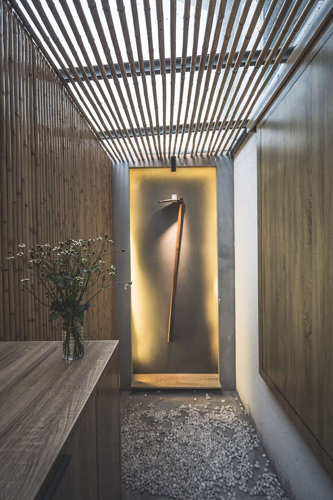 Chàng trai chi 6,5 tỷ xây nhà 300m2 trên núi sống chill cùng gia đình - Ảnh 15.