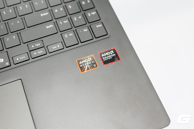 LG gram AI 2026 ra mắt tại Việt Nam: Laptop si&ecirc;u nhẹ t&iacute;ch hợp nền tảng Dual AI d&ugrave;ng được cả khi ngoại tuyến - Ảnh 7.