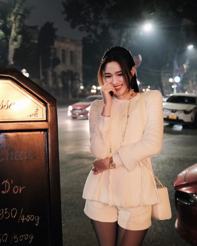 Hồi nhỏ ở quê chân lấm tay bùn, cô gái đổi đời nhờ đẹp và khéo: Giờ làm vợ Tổng giám đốc, hàng hiệu kín người- Ảnh 14.