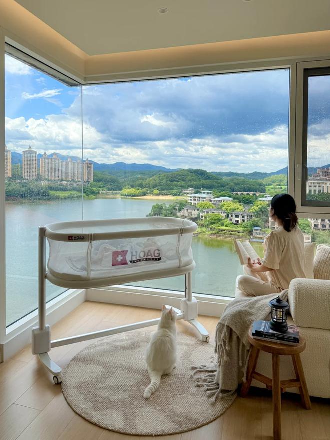 Vì sao nhiều người 30s chi 3-7 tỷ chỉ để ở trong nhà có “bức tường kính”, nhìn thẳng ra biển - Ảnh 12.