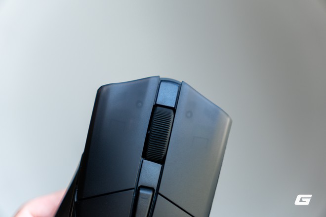 Tr&ecirc;n tay Corsair Harpoon v2 Wireless: Rất nhẹ, &ocirc;m tay, cảm biến 26K DPI linh hoạt trong từng c&uacute; vẩy chuột - Ảnh 21.