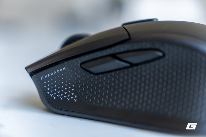 Tr&ecirc;n tay Corsair Harpoon v2 Wireless: Rất nhẹ, &ocirc;m tay, cảm biến 26K DPI linh hoạt trong từng c&uacute; vẩy chuột - Ảnh 13.