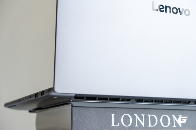 Đánh giá Lenovo Yoga Pro 7i 2026: Aura Edition không chỉ là tên gọi - “cái bắt tay” giữa Intel và Lenovo sau ba năm đã ra sao? - Ảnh 13.