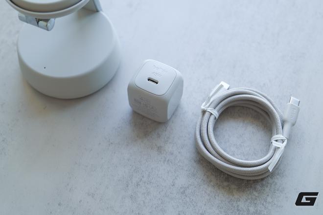 Trên tay bộ đôi Belkin UltraCharge “cân” cả bộ ba nhà Táo: cái thì gập gọn cho du lịch, cái lại có tản nhiệt mát rượi cày phim vô tư- Ảnh 5.
