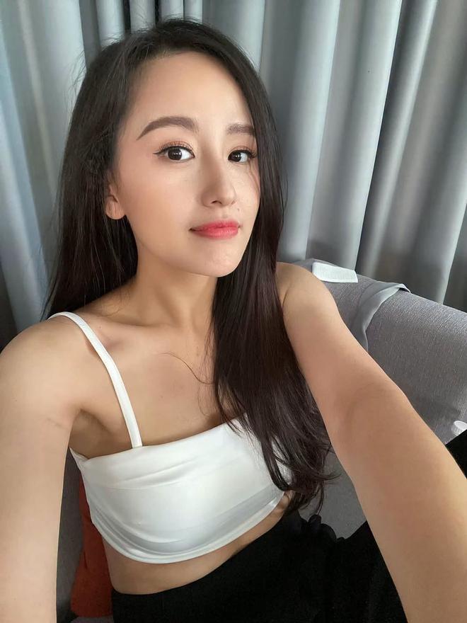 Mai Phương Thúy tuổi 37 trẻ đẹp như vừa đôi mươi: Tiết lộ bí quyết chống già nhiều phụ nữ muốn học theo - Ảnh 4.
