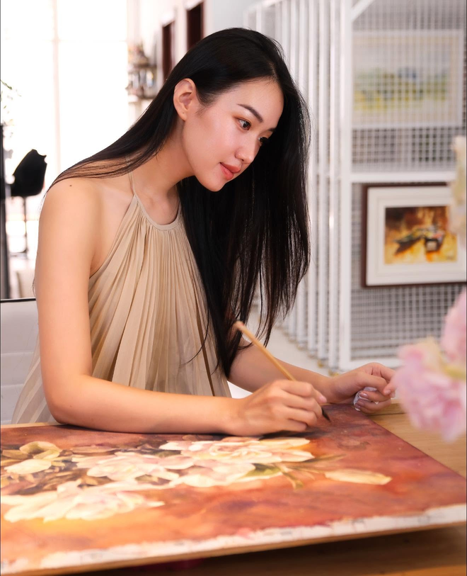 Thiếu gia Tập đo&agrave;n Sơn Kim hiếm hoi xuất hiện c&ugrave;ng bạn g&aacute;i, đ&uacute;ng l&agrave; trai t&agrave;i g&aacute;i giỏi- Ảnh 11.