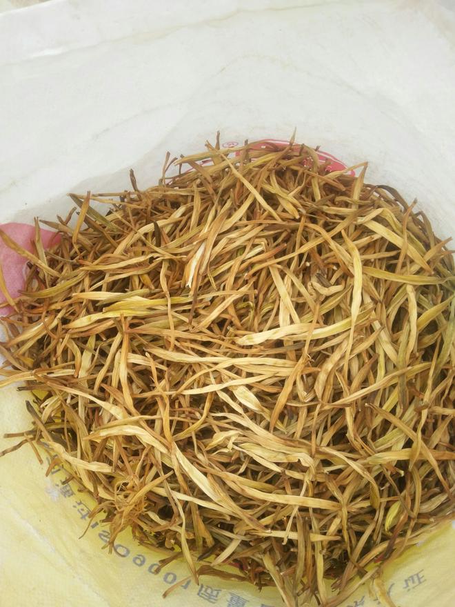 Khi m&ugrave;a thu bắt đầu, n&ecirc;n phơi kh&ocirc; 4 loại rau n&agrave;y, bảo quản trong tủ lạnh v&agrave; d&ugrave;ng để nấu ăn đến tận năm sau - Ảnh 16.