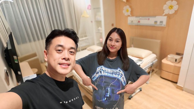 L&yacute; do Dương Khắc Linh kh&ocirc;ng thể chăm s&oacute;c vợ sau khi Sara Lưu hạ sinh 2 "tiểu c&ocirc;ng ch&uacute;a"- Ảnh 3.