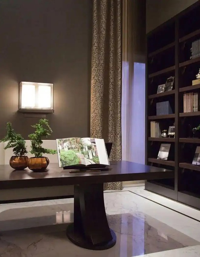 Căn penthouse "kh&ocirc;ng h&agrave;ng x&oacute;m" của "&ocirc;ng ho&agrave;ng Cpop" Ch&acirc;u Kiệt Lu&acirc;n - Ảnh 10.