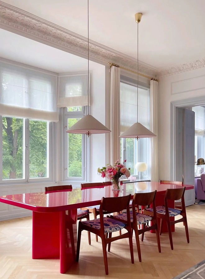 Căn nhà gam pastel của nữ thiết kế Thụy Điển không hề "bánh bèo": Nhiều màu nhưng vẫn sang đến từng chi tiết - Ảnh 6.