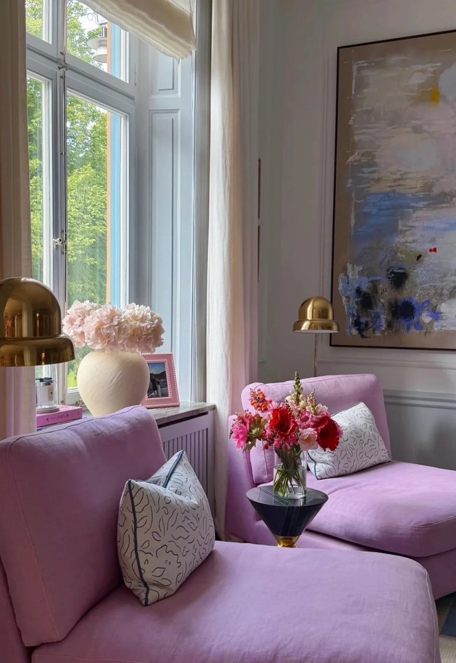 Căn nhà gam pastel của nữ thiết kế Thụy Điển không hề "bánh bèo": Nhiều màu nhưng vẫn sang đến từng chi tiết - Ảnh 5.