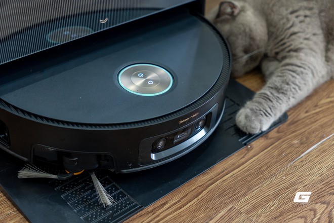 Đ&acirc;y l&agrave; chiếc robot h&uacute;t bụi lau nh&agrave; gi&aacute; ngang xe tay ga, sở hữu kh&ocirc;ng chỉ một m&agrave; tới hai &ldquo;vũ kh&iacute;&rdquo; độc đ&aacute;o- Ảnh 20.