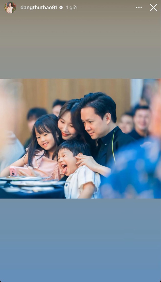 Đặng Thu Thảo hiếm hoi khoe &aacute;i nữ: Con g&aacute;i cả c&agrave;ng lớn c&agrave;ng xinh, gia đ&igrave;nh n&agrave;ng hậu 3 con hiện tại ra sao? - Ảnh 2.