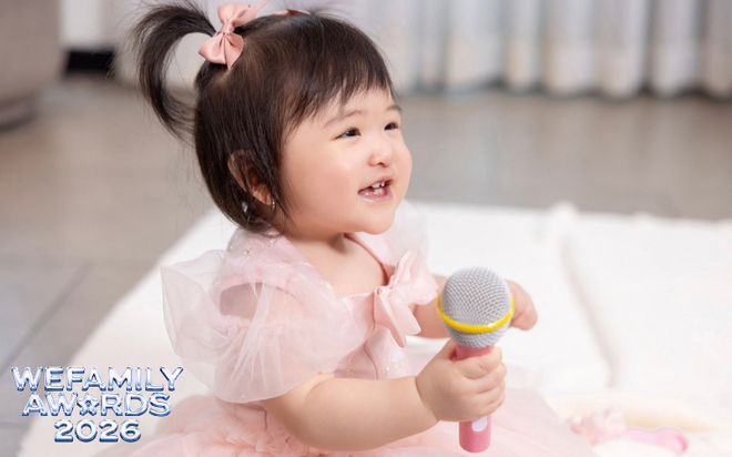 C&aacute;ch Puka dạy con g&aacute;i khiến nhiều mẹ bỉm th&iacute;ch th&uacute;: Kh&ocirc;ng &aacute;p đặt, ki&ecirc;n nhẫn uốn nắn từ những điều nhỏ nhất - Ảnh 1.