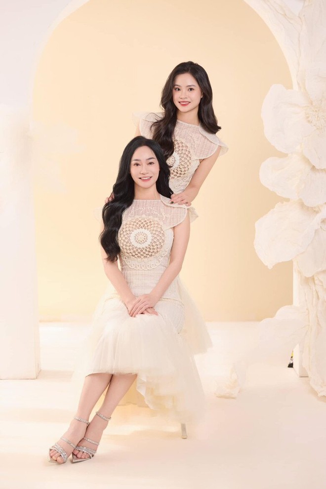 Con g&aacute;i diễn vi&ecirc;n Qu&aacute;ch Thu Phương sở hữu nhan sắc trong trẻo, nổi bật kh&ocirc;ng k&eacute;m mẹ thời trẻ - Ảnh 7.