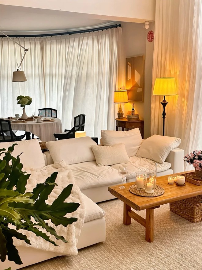 Phát hiện nữ nhân viên bỏ việc văn phòng thuê biệt thự 300m2 để ở và kiếm 193 triệu/tháng- Ảnh 4.