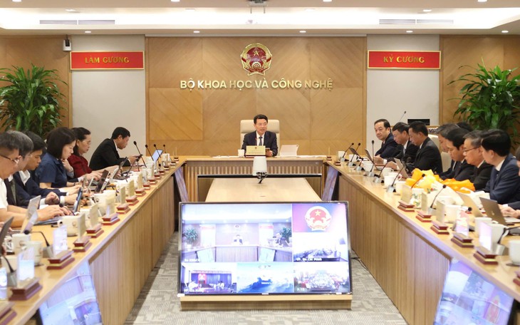 Bộ trưởng Bộ KH&CN Nguyễn Mạnh Hùng chủ trì buổi lễ. Nguồn: mst.gov.vn