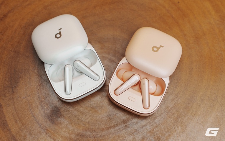 Trải nghiệm Anker Soundcore Liberty 5: Thiết kế nhỏ gọn, chống ồn rất ngon, chất âm và tính năng vượt giá tiền- Ảnh 1. Trải nghiệm Anker Soundcore Liberty 5: Thiết kế nhỏ gọn, chống ồn rất ngon, chất âm và tính năng vượt giá tiền- Ảnh 1.