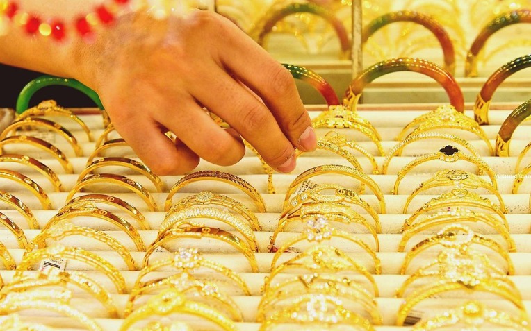 Chuyện gì xảy ra nếu bạn không mua vàng ngày Thần Tài?- Ảnh 1.