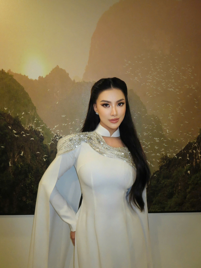 Kim Duyên xúc động vì dàn thí sinh Miss Cosmo 2024: “Người đẹp nào cũng chiến hết mình vì màu cờ sắc áo”- Ảnh 6.