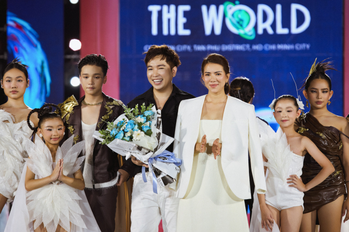 Dàn thí sinh Miss Cosmo 2024 đắm mình trong không khí sôi động của "Best of the world festival"- Ảnh 12.