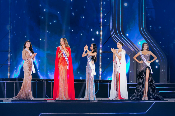 Đại diện Indonesia đăng quang Miss Cosmo 2024, Xuân Hạnh xuất sắc ghi tên vào Top 5- Ảnh 17.