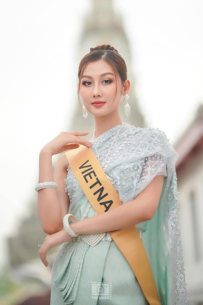 Hoa hậu Quế Anh đến Thái Lan thi "Miss Grand 2024": Phong cách ngọt ngào, luôn đầy năng lượng- Ảnh 6.