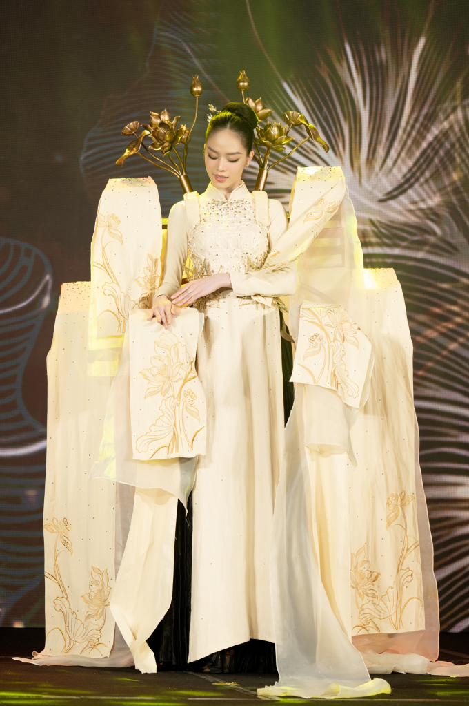 Thanh Thủy nhận sash đại diện Việt Nam thi "Miss International 2024", Phương Nhi có lời nhắn đặc biệt- Ảnh 8.