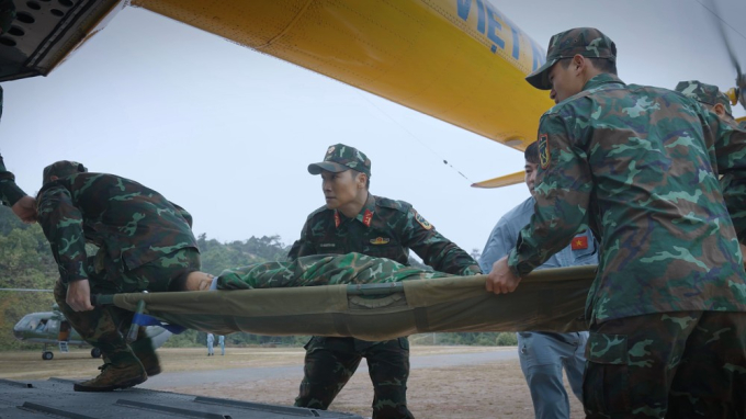 "Không thời gian" - Bộ phim về người lính có quy mô hoành tráng, quy tụ dàn diễn viên đa thế hệ- Ảnh 4.