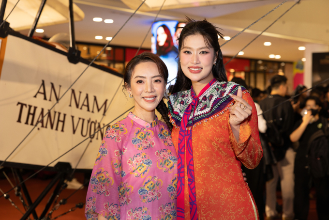 Dàn "Anh trai say hi" đổ bộ thảm đỏ, ủng hộ Song Luân  ra mắt phim điện ảnh "Công tử Bạc Liêu"- Ảnh 14.