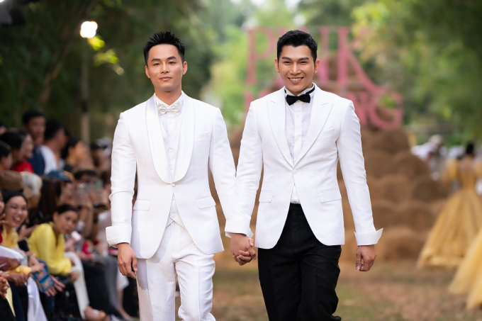 Á hậu Siêu quốc gia - Kim Duyên diện áo bà ba trình diễn tại "Pink Show" tổ chức tại quê hương Cần Thơ- Ảnh 13.